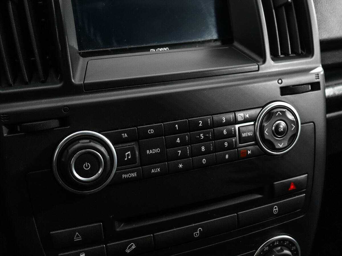 Б/У Лэнд Ровер Фрилендер 2014 года. Фото: #14