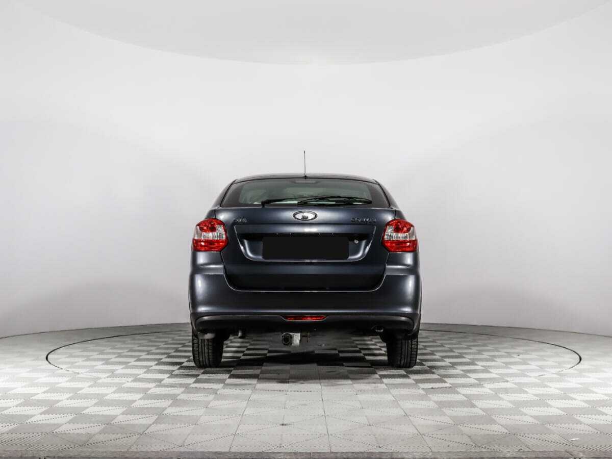 Б/У Лада (ВАЗ) Гранта 2015 года. Фото: #5