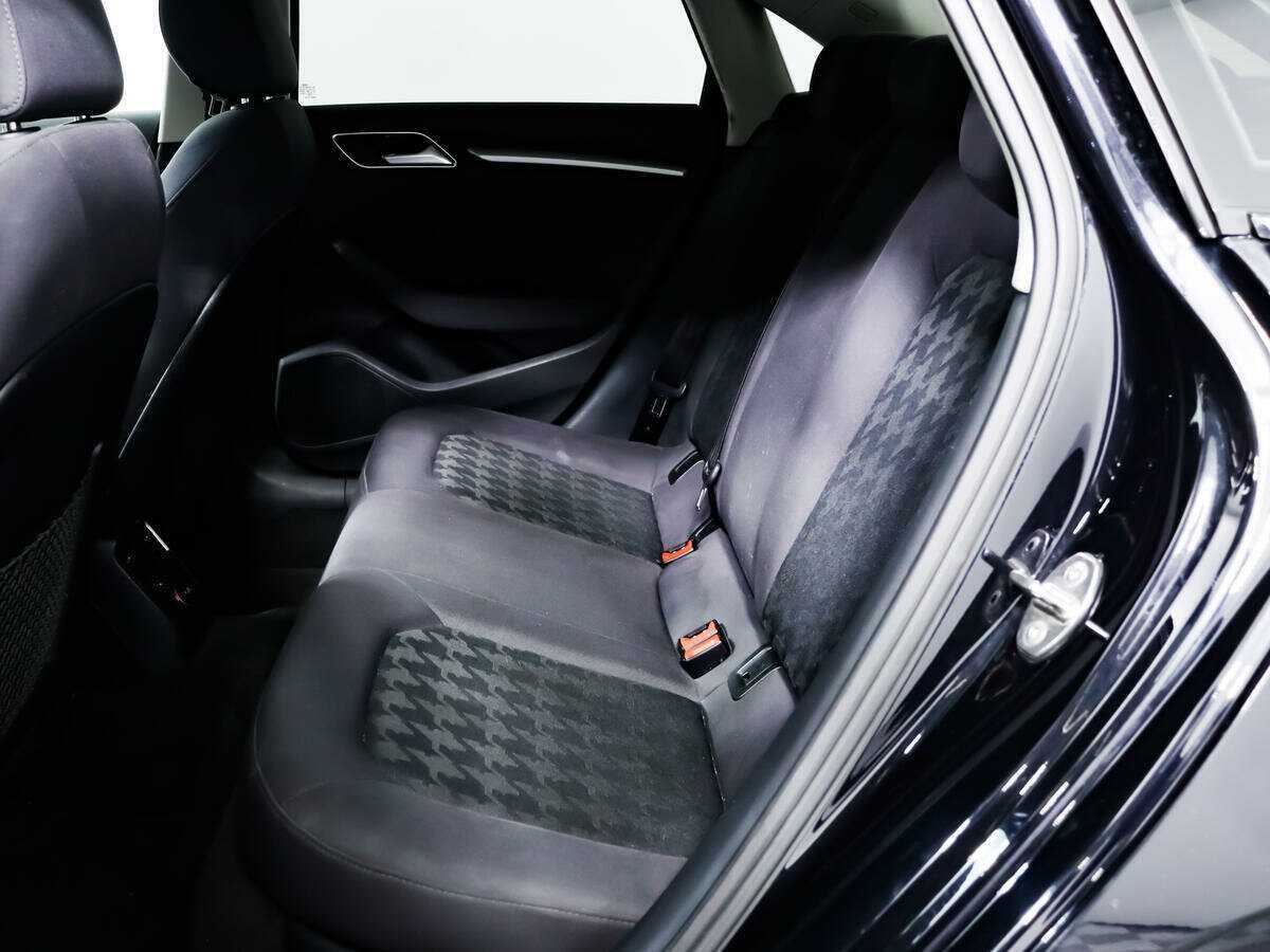 Б/У Ауди А3 2013 года. Фото: #11