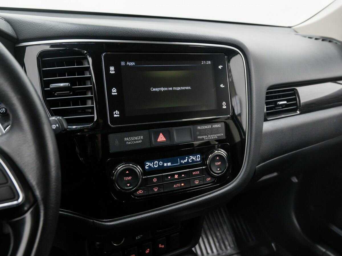 Mitsubishi Outlander 2018 года с пробегом. Фото: #21