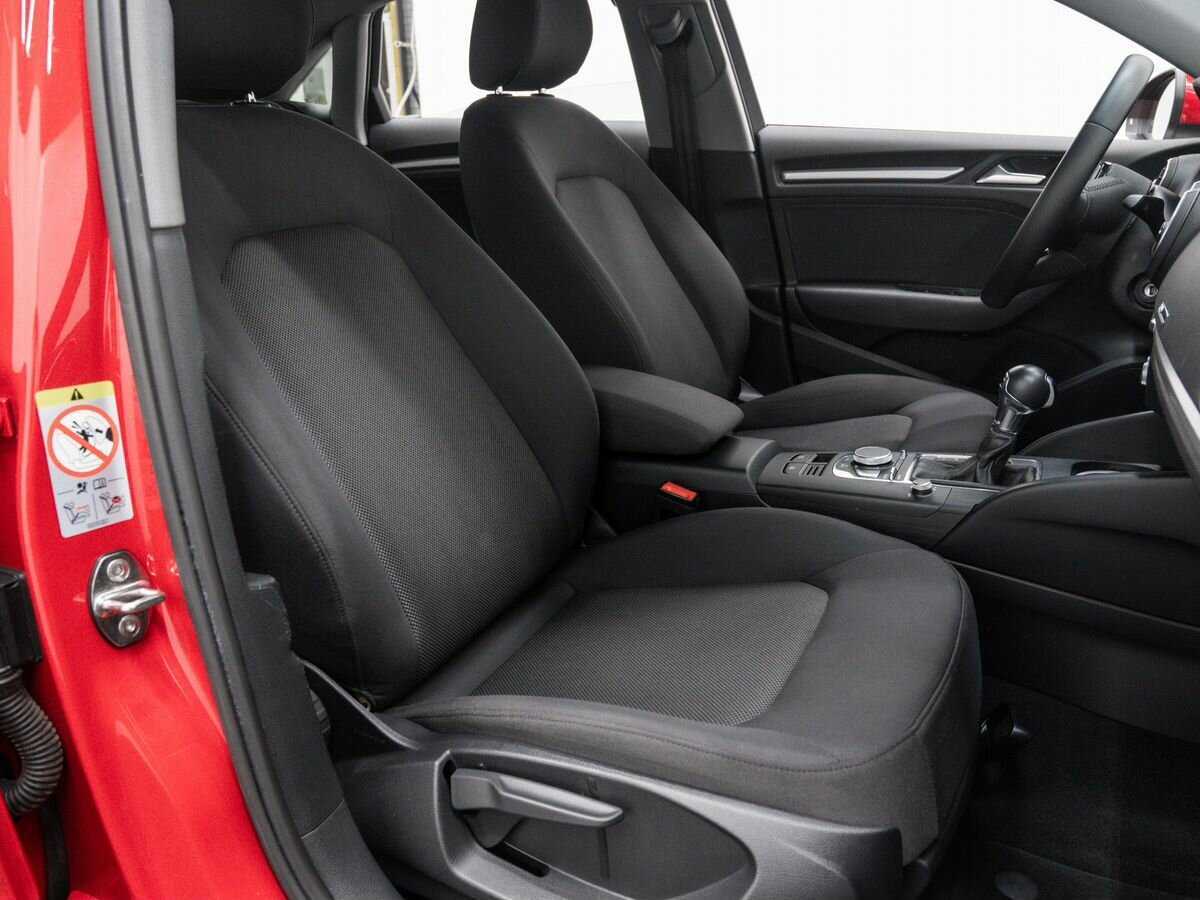 Б/У Ауди А3 2020 года. Фото: #8