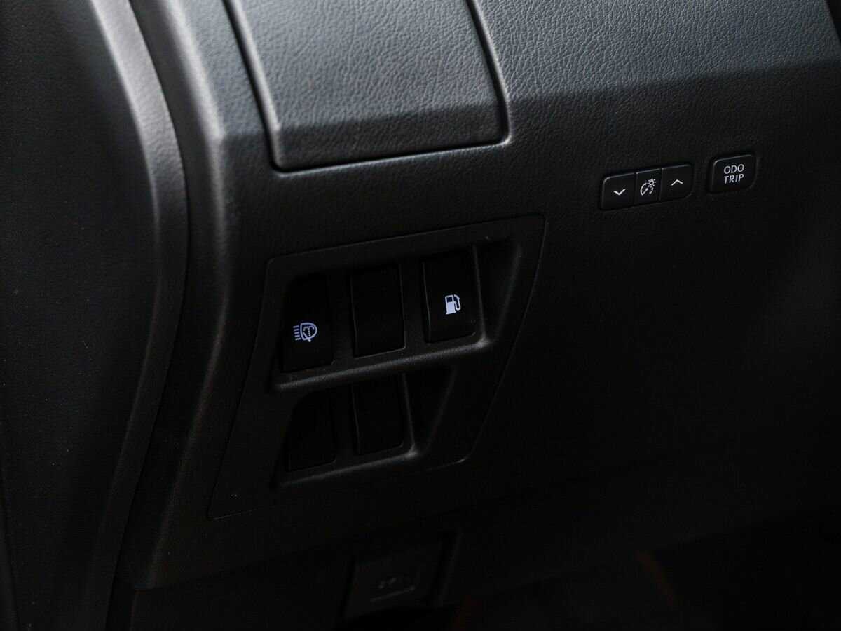 Б/У Лексус Р-Икс 2013 года. Фото: #16