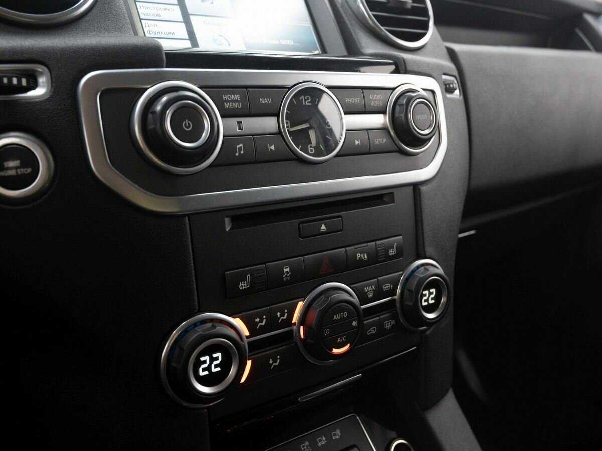 Б/У Лэнд Ровер Дискавери 2014 года. Фото: #25