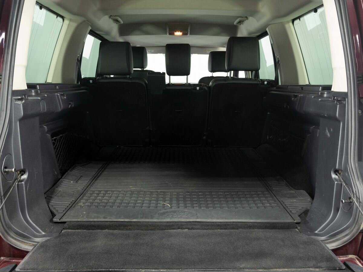 Б/У Лэнд Ровер Дискавери 2014 года. Фото: #27