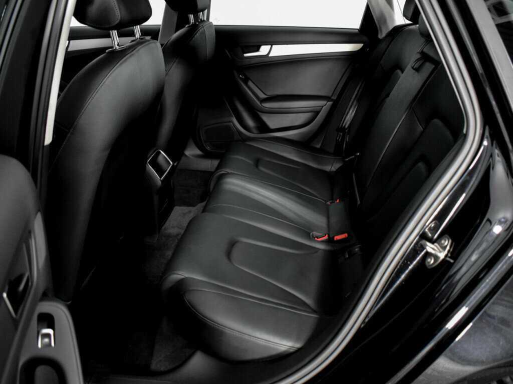 Б/У Ауди А4 2013 года. Фото: #11