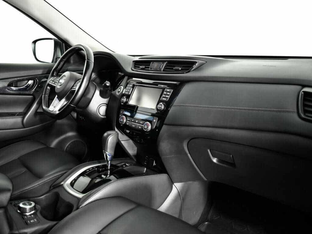 Б/У Ниссан Икс-Трейл 2019 года. Фото: #8