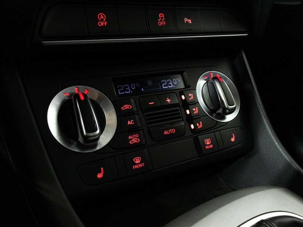 Б/У Ауди К3 2012 года. Фото: #14