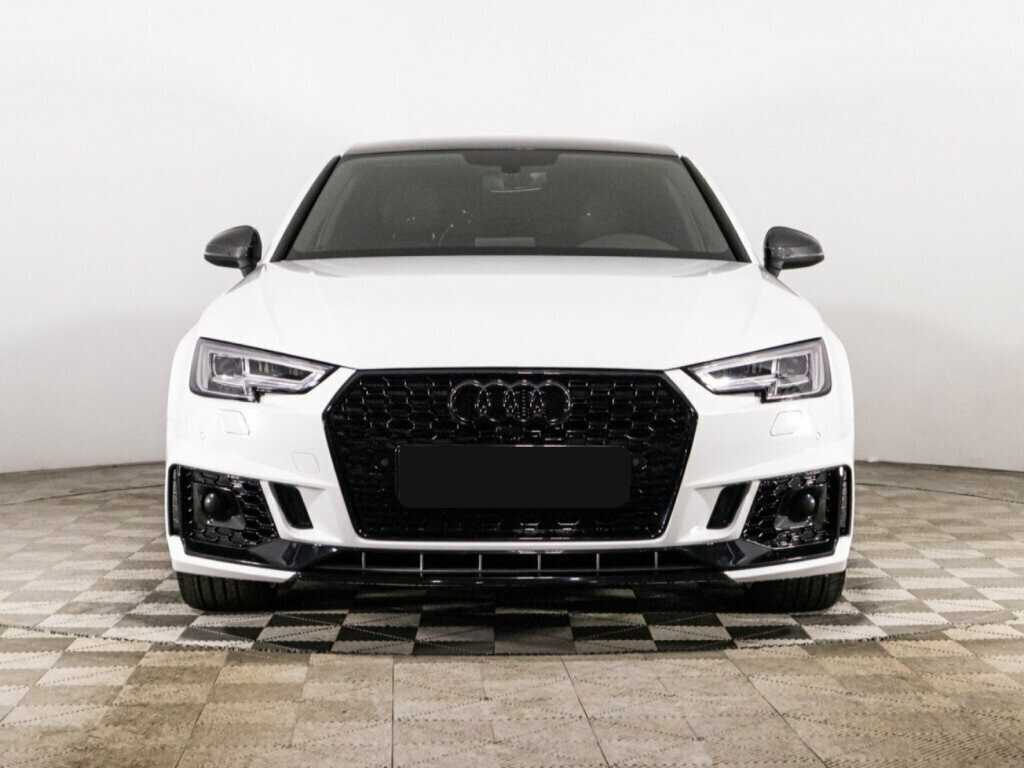 Б/У Ауди А4 2017 года. Фото: #1