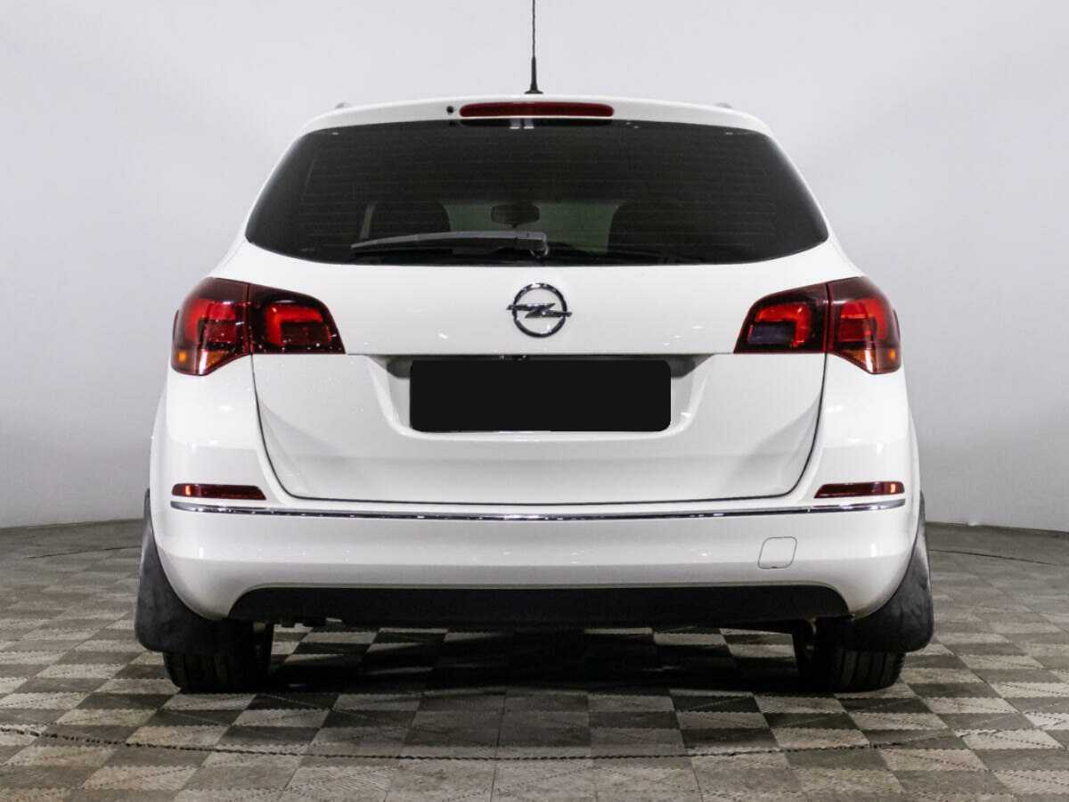 Б/У Опель Астра 2015 года. Фото: #5