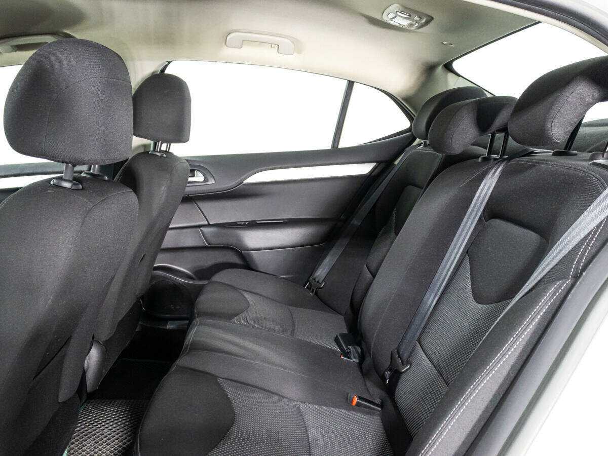 Б/У Ситроен Ц4 2014 года. Фото: #9