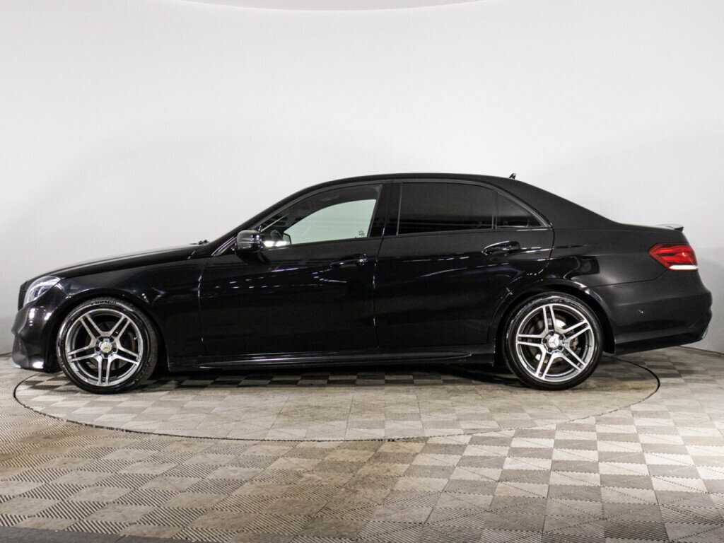 Б/У Мерседес-Бенц Е-Класс 2013 года. Фото: #7