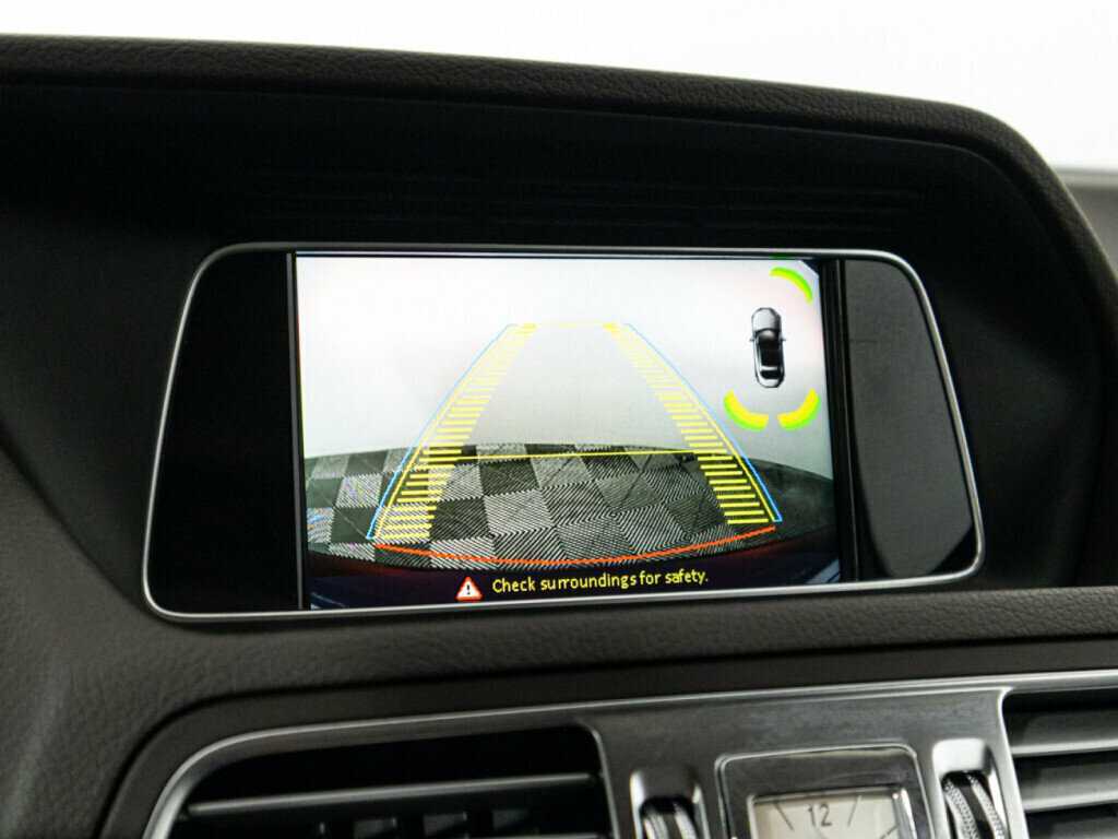 Б/У Мерседес-Бенц Е-Класс 2014 года. Фото: #14