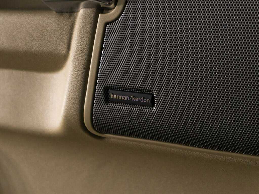 Б/У Лэнд Ровер Дискавери 2013 года. Фото: #21