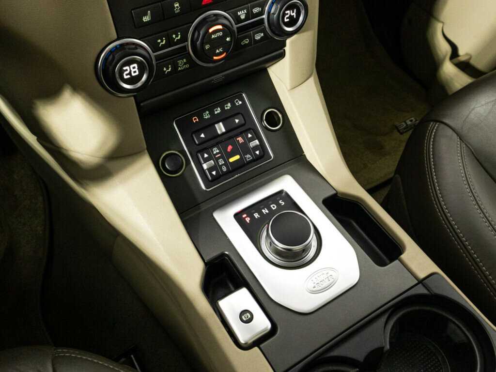 Б/У Лэнд Ровер Дискавери 2013 года. Фото: #26