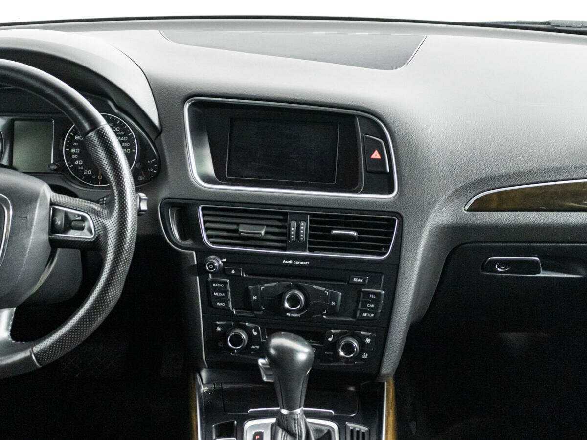 Б/У Ауди К5 2012 года. Фото: #12