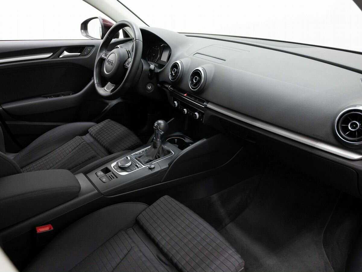 Б/У Ауди А3 2013 года. Фото: #11