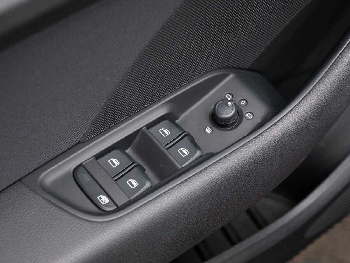 Б/У Ауди А3 2013 года. Фото: #16