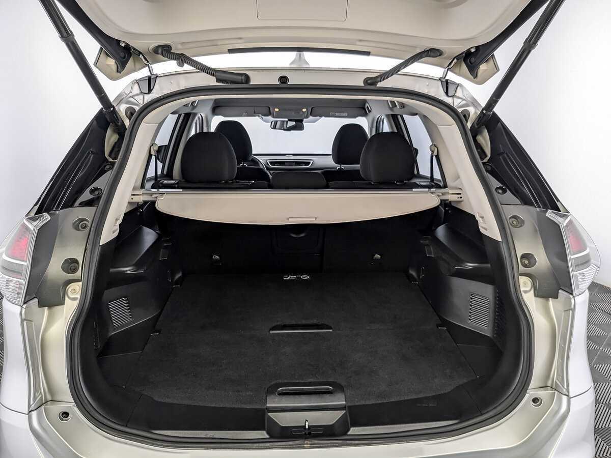 Б/У Ниссан Икс-Трейл 2018 года. Фото: #9