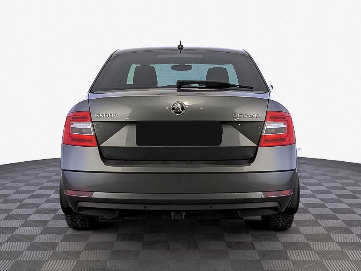 Б/У Шкода Октавия 2018 года. Фото: #5