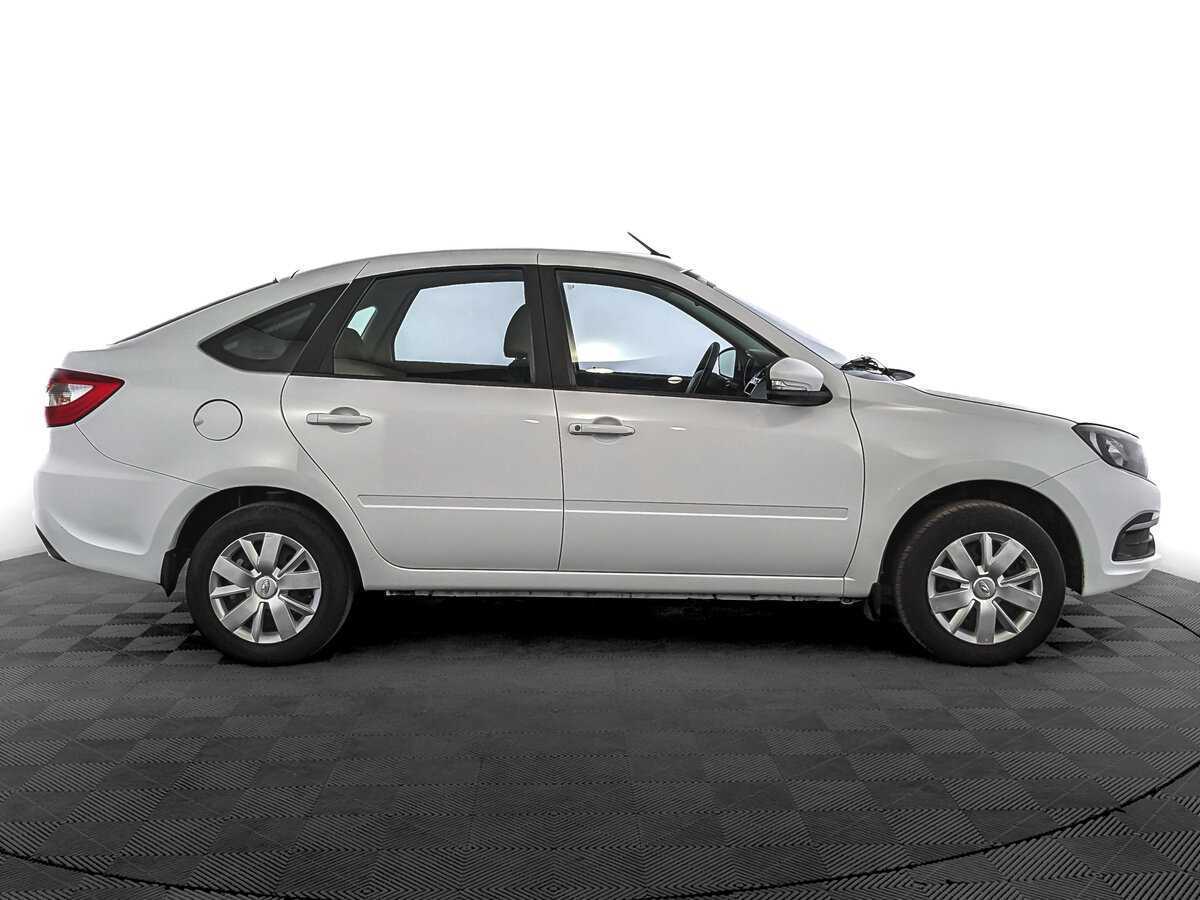 Б/У Лада (ВАЗ) Гранта 2023 года. Фото: #3