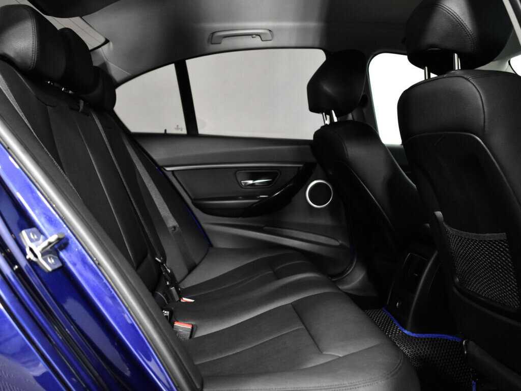 Б/У БМВ 3 серии 2017 года. Фото: #9