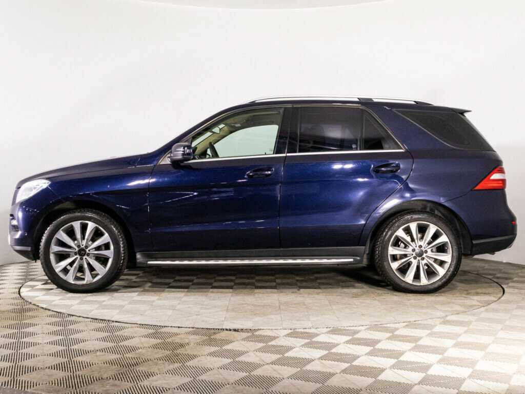 Б/У Мерседес-Бенц М-Класс 2015 года. Фото: #7