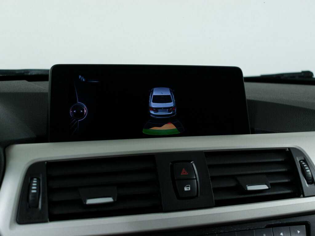 Б/У БМВ 3 серии 2014 года. Фото: #14