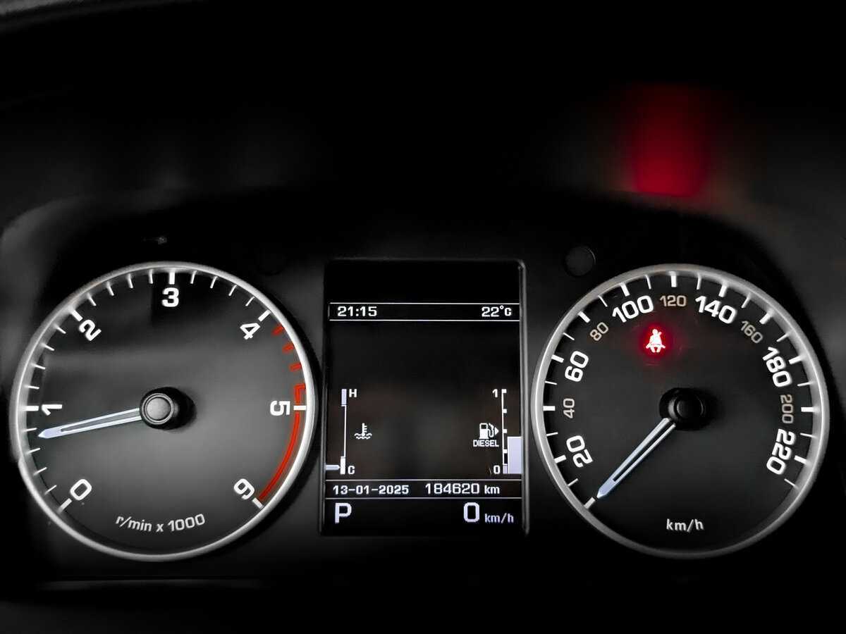 Б/У Лэнд Ровер Дискавери 2013 года. Фото: #12