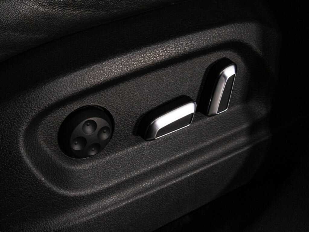 Б/У Ауди К5 2013 года. Фото: #15