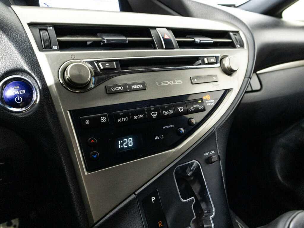 Б/У Лексус Р-Икс 2014 года. Фото: #17