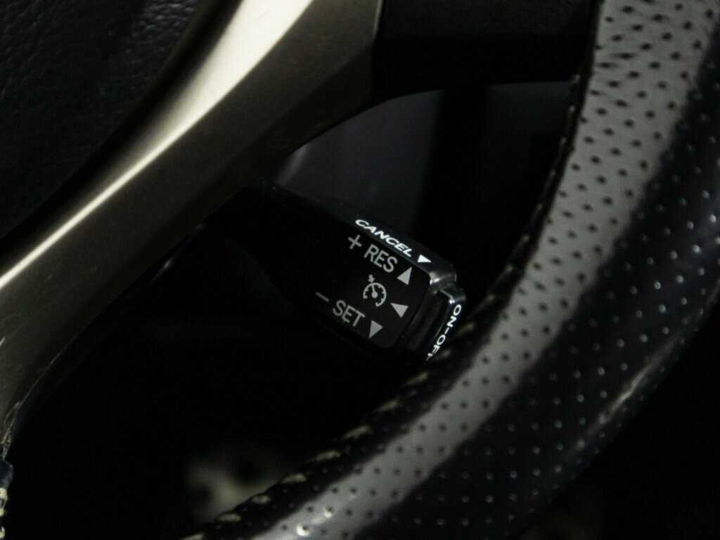 Б/У Лексус Р-Икс 2014 года. Фото: #24