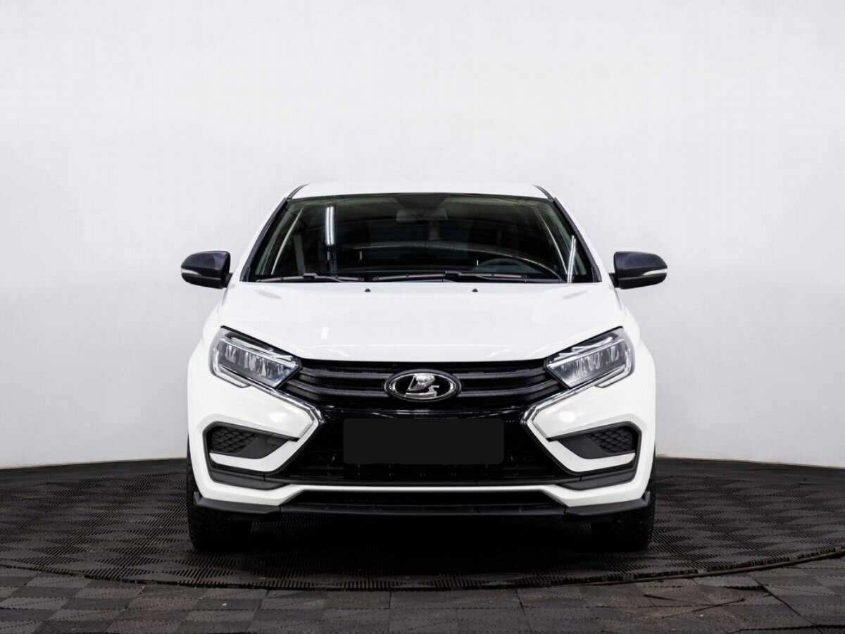 Б/У Лада (ВАЗ) Веста 2023 года. Фото: #1