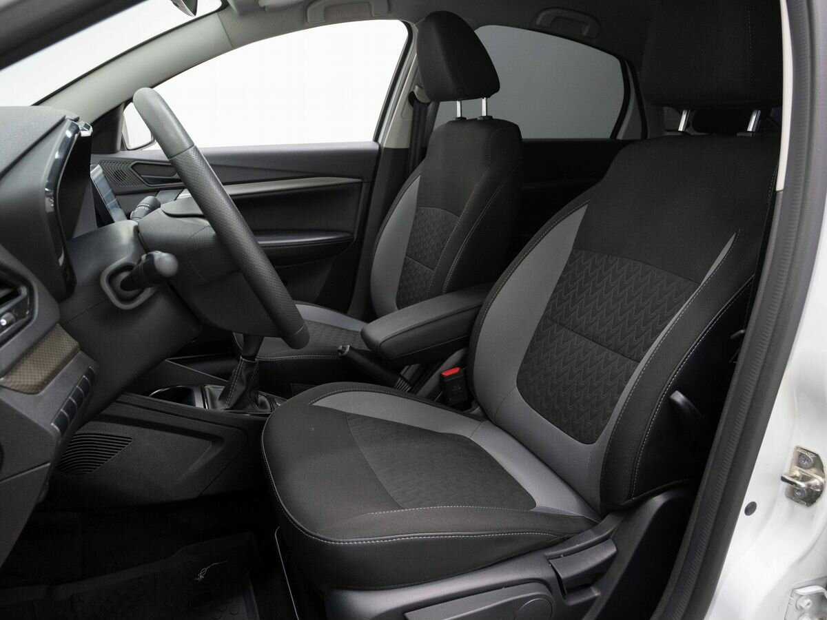 Б/У Лада (ВАЗ) Веста 2023 года. Фото: #8