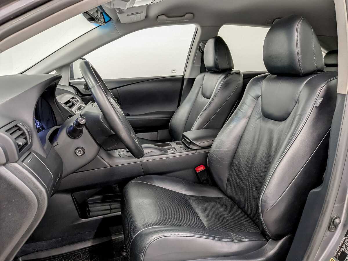 Б/У Лексус Р-Икс 2012 года. Фото: #19