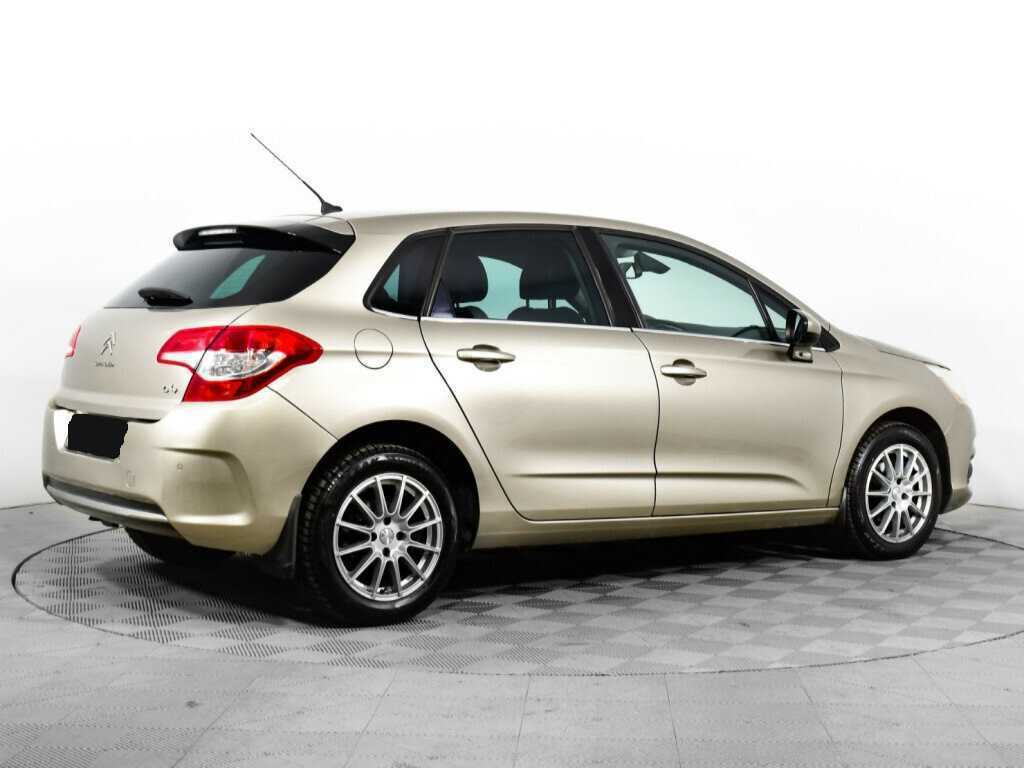 Б/У Ситроен Ц4 2012 года. Фото: #4