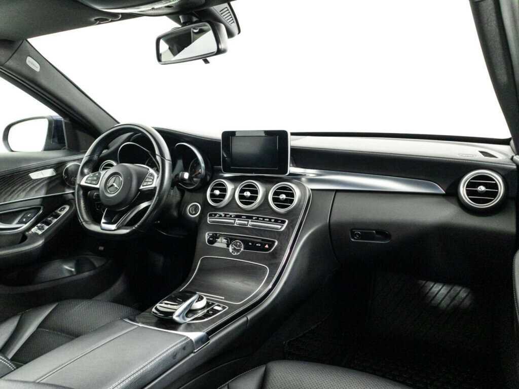 Б/У Мерседес-Бенц Ц-Класс 2015 года. Фото: #8