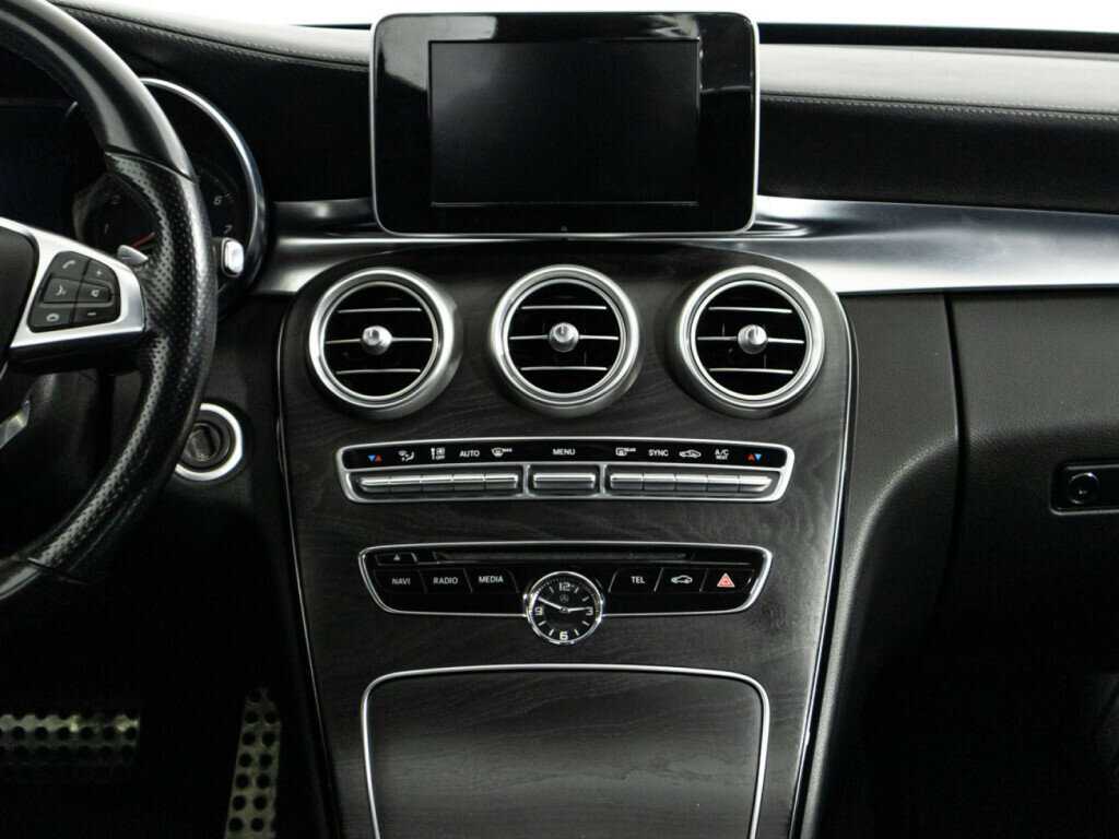 Б/У Мерседес-Бенц Ц-Класс 2015 года. Фото: #13