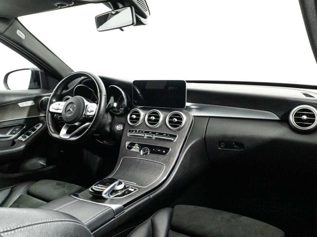 Б/У Мерседес-Бенц Ц-Класс 2019 года. Фото: #8