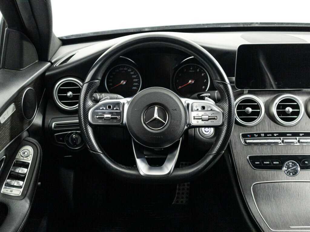 Б/У Мерседес-Бенц Ц-Класс 2019 года. Фото: #18