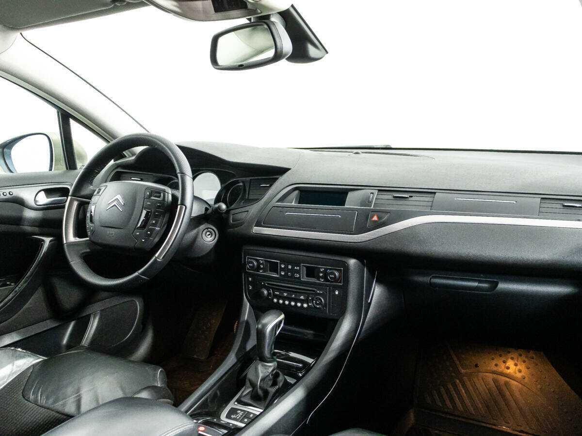 Б/У Ситроен Ц5 2012 года. Фото: #8