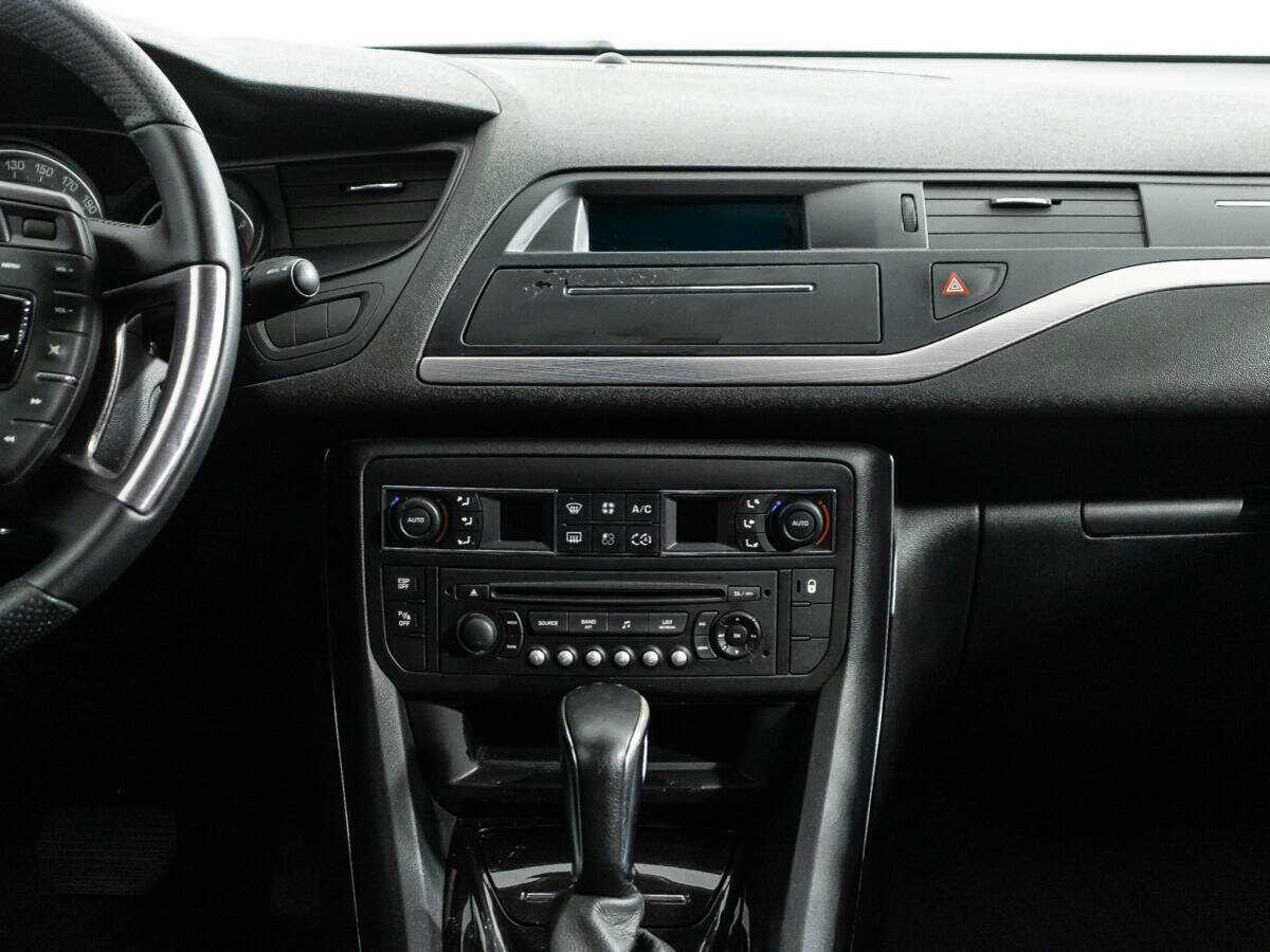 Б/У Ситроен Ц5 2012 года. Фото: #13