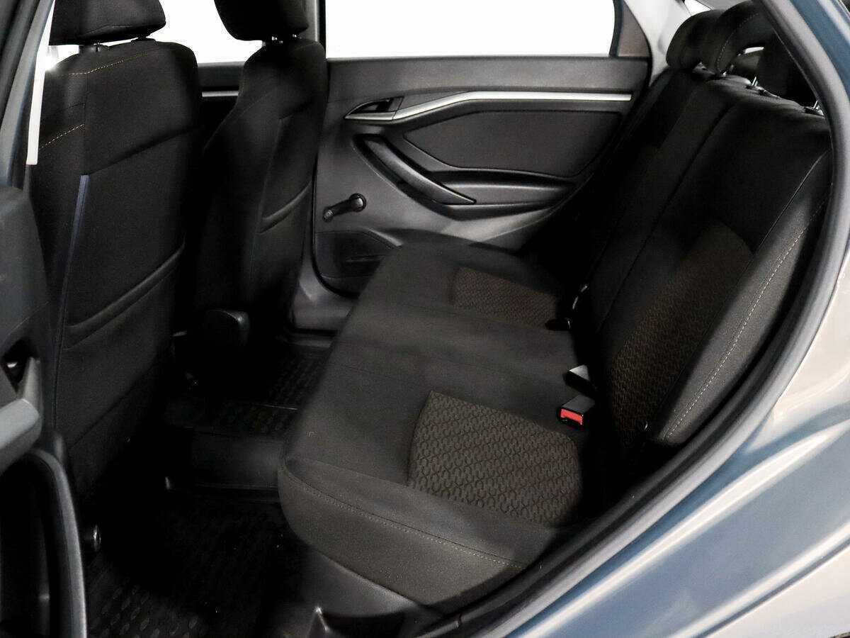 Б/У Лада (ВАЗ) Веста 2016 года. Фото: #9