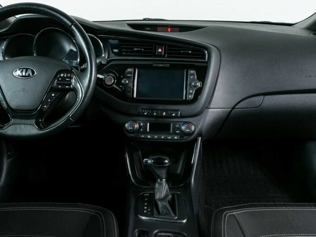 Б/У Киа Сид 2018 года. Фото: #8