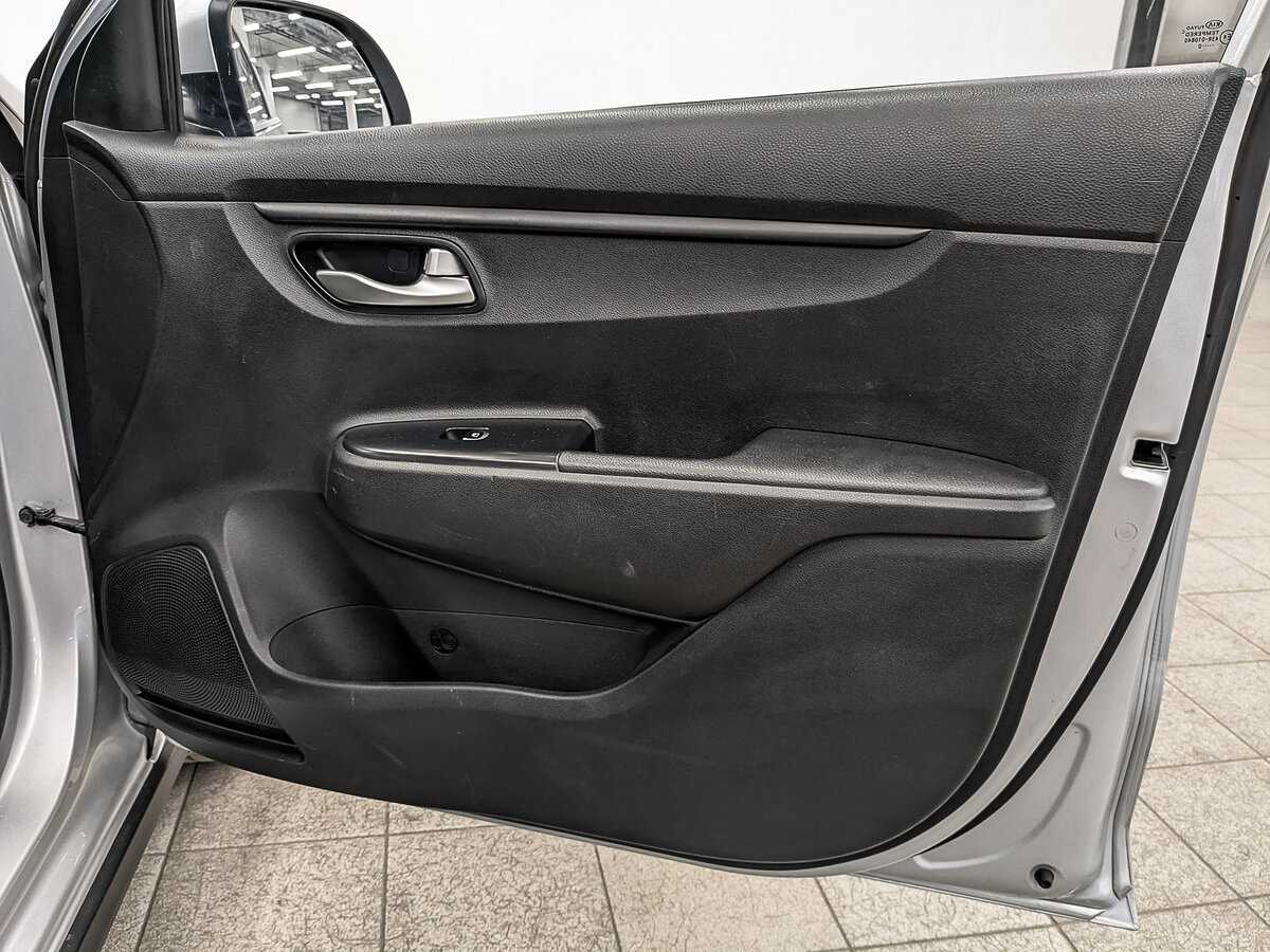 Б/У Киа Рио 2020 года. Фото: #24