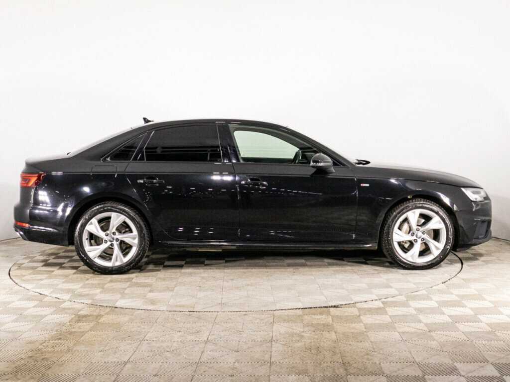 Б/У Ауди А4 2019 года. Фото: #3