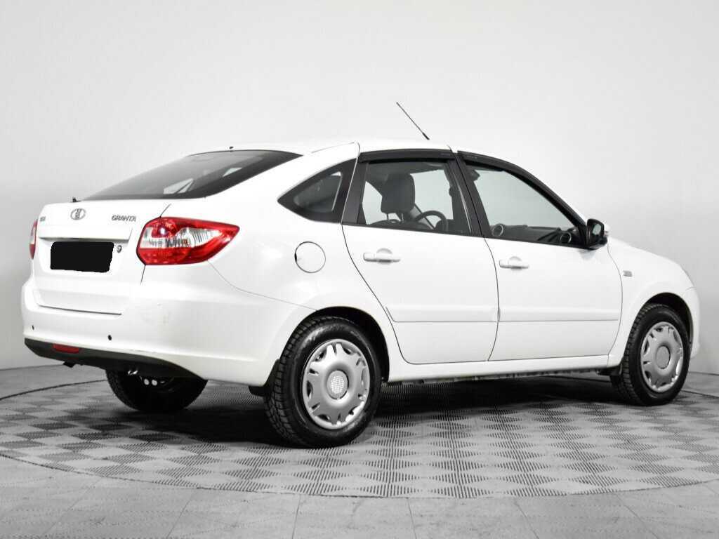 Б/У Лада (ВАЗ) Гранта 2016 года. Фото: #4