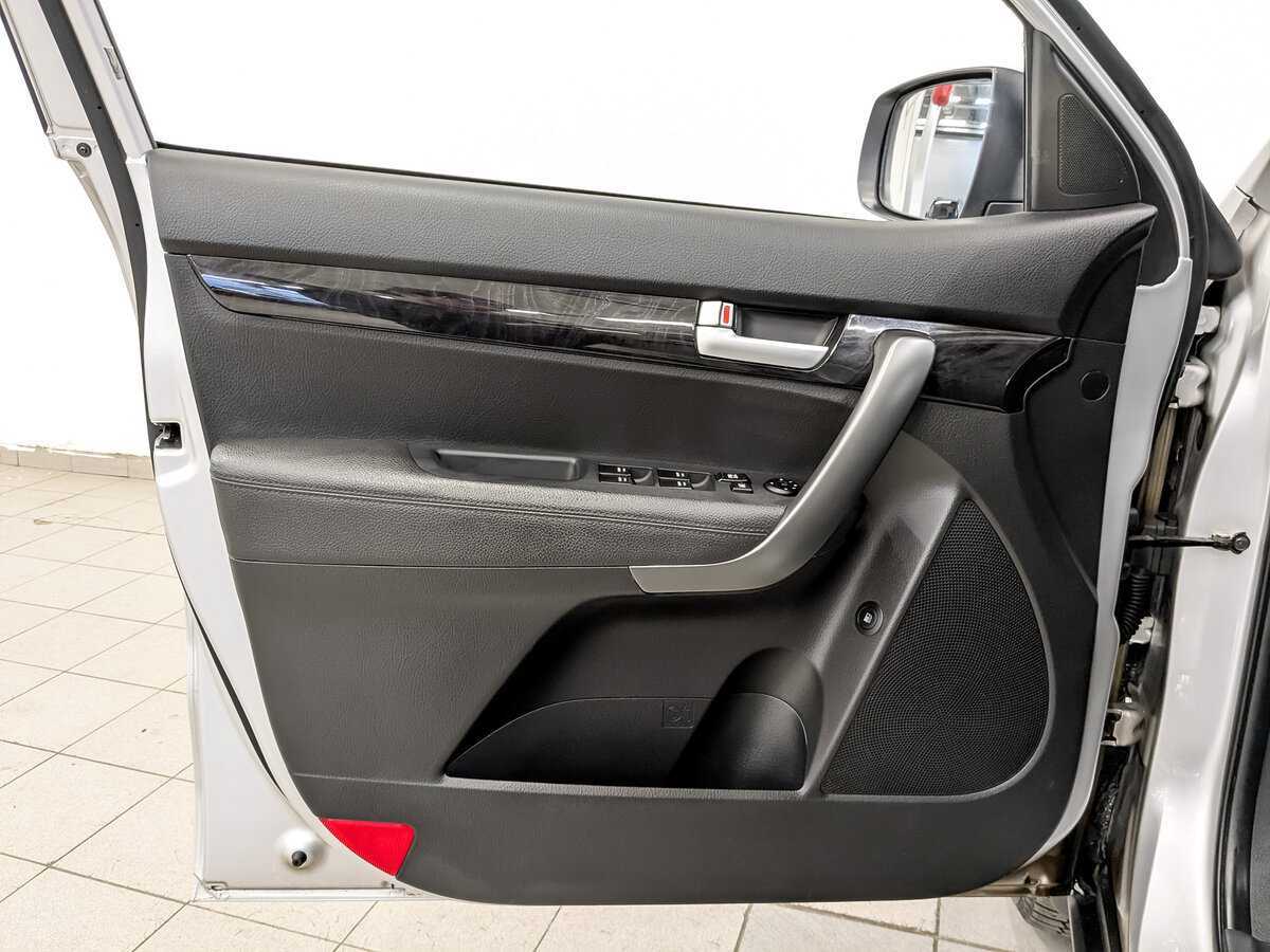 Б/У Киа Соренто 2017 года. Фото: #16