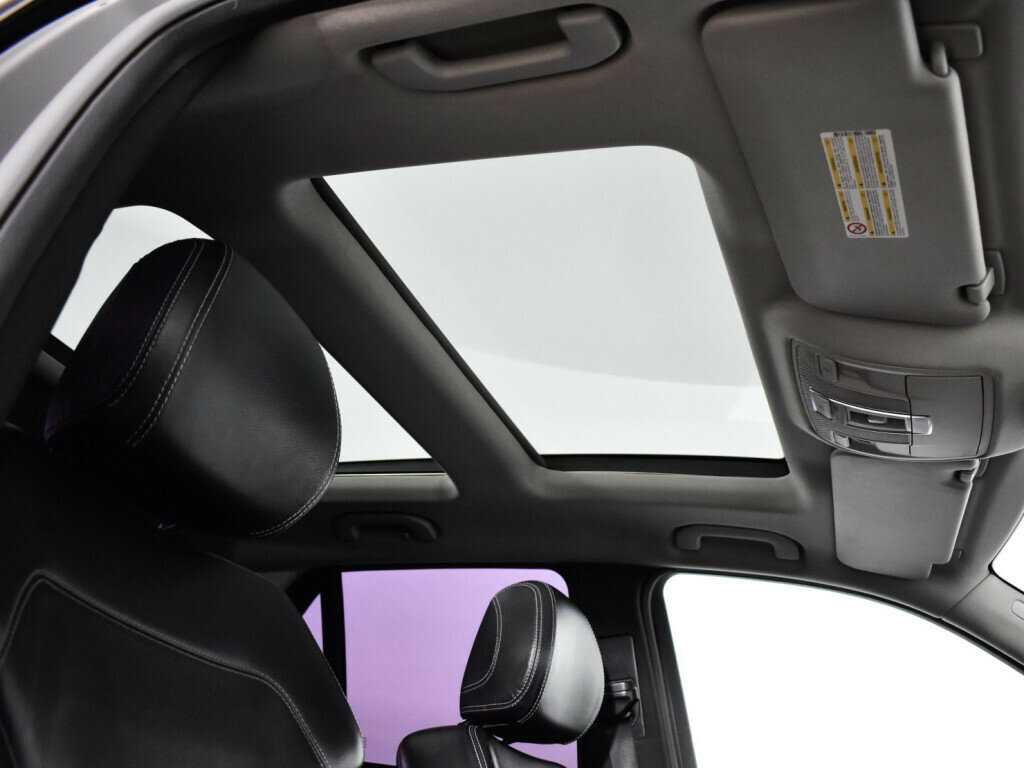 Б/У Мерседес-Бенц М-Класс 2013 года. Фото: #12