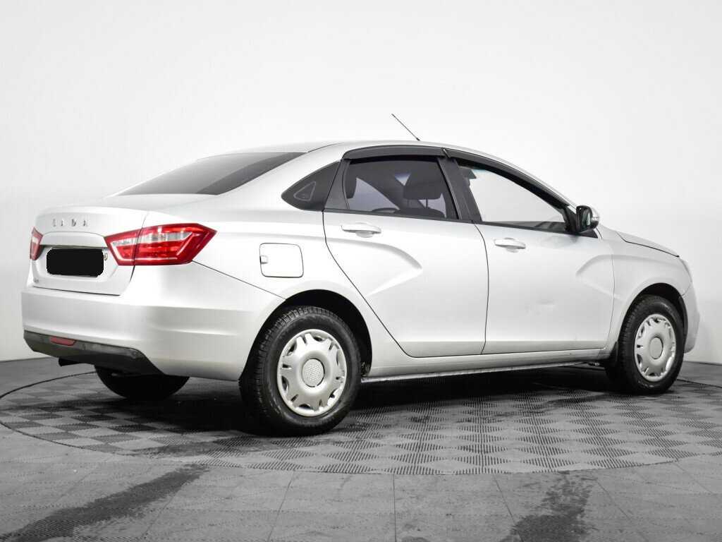 Б/У Лада (ВАЗ) Веста 2017 года. Фото: #4