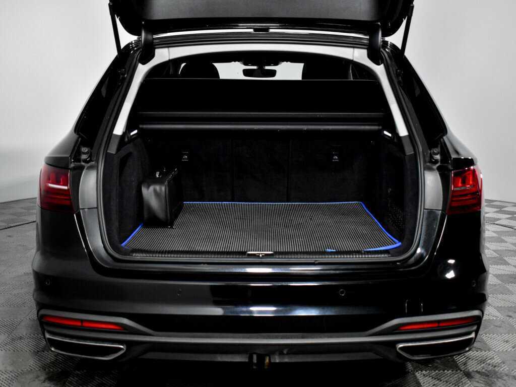 Б/У Ауди А4 2020 года. Фото: #7